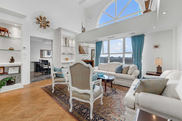 18 Concorde Pl, Toronto