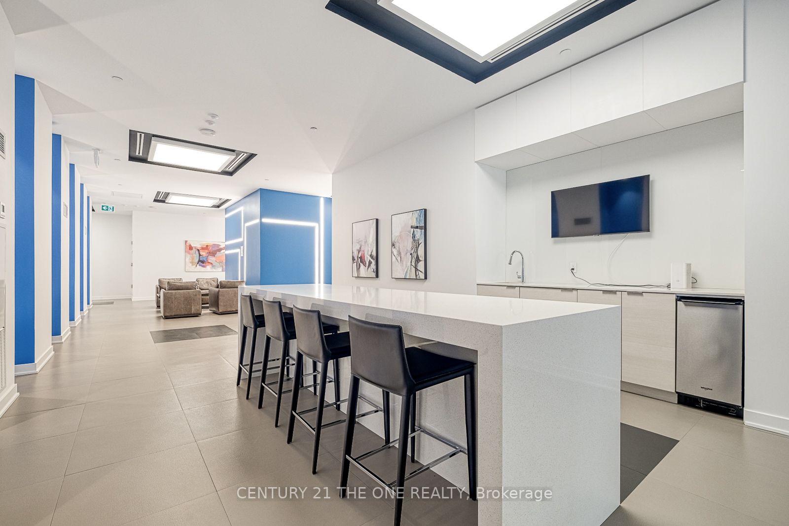 99 Broadway Avenue, #2711 Nt