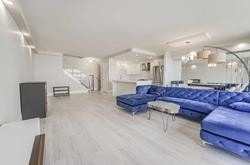 33 Harbour Sq, #834