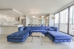 33 Harbour Sq, #834