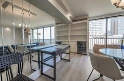 33 Harbour Sq, #834