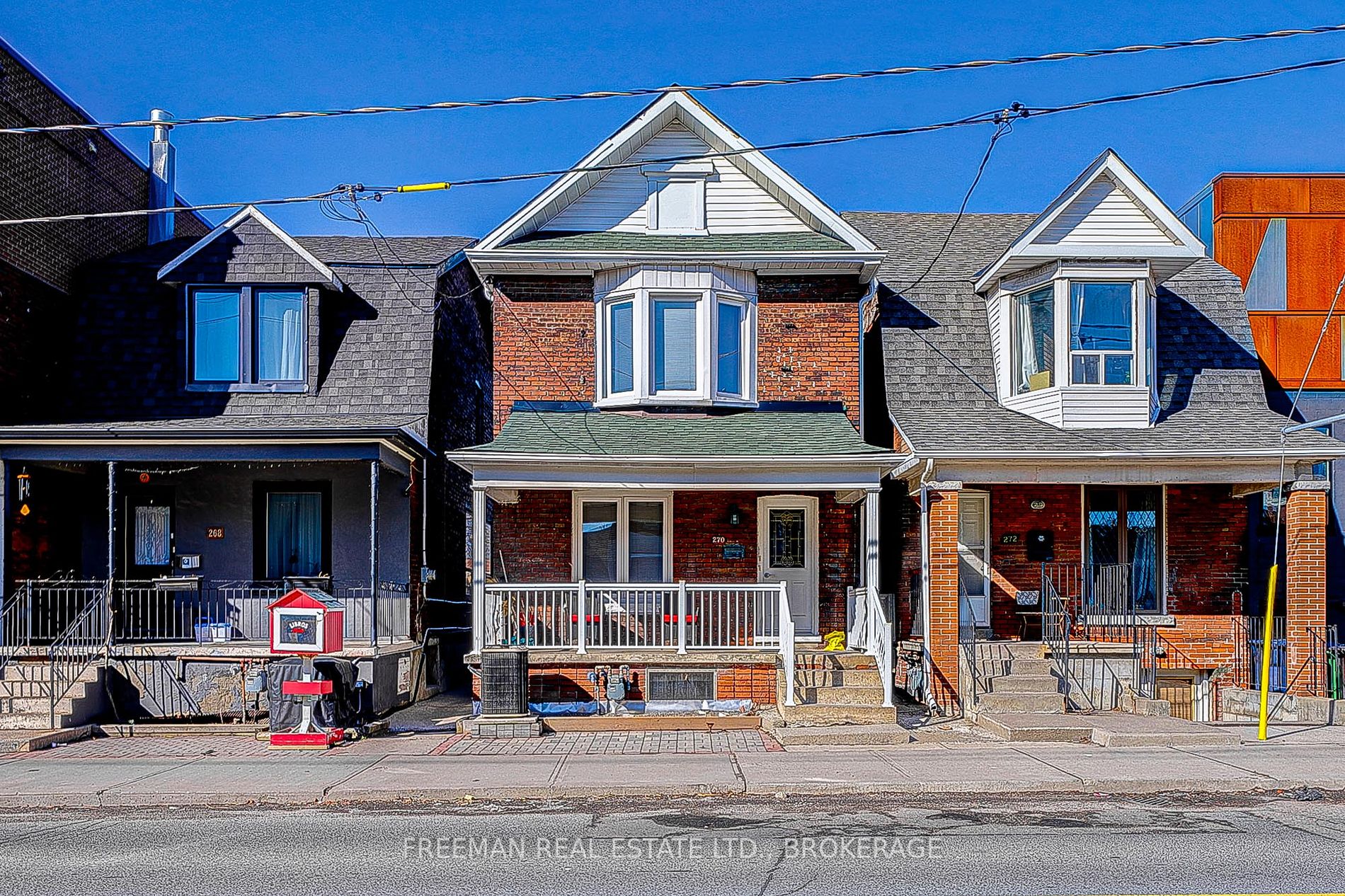 270 Christie St