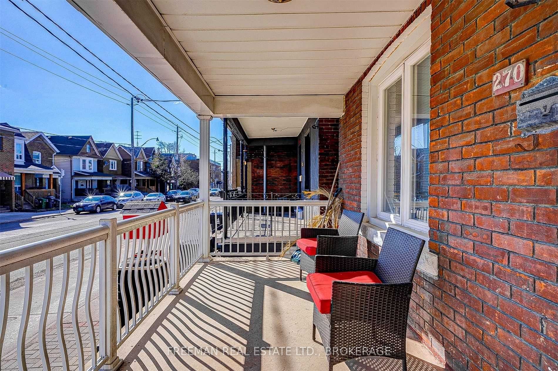270 Christie St