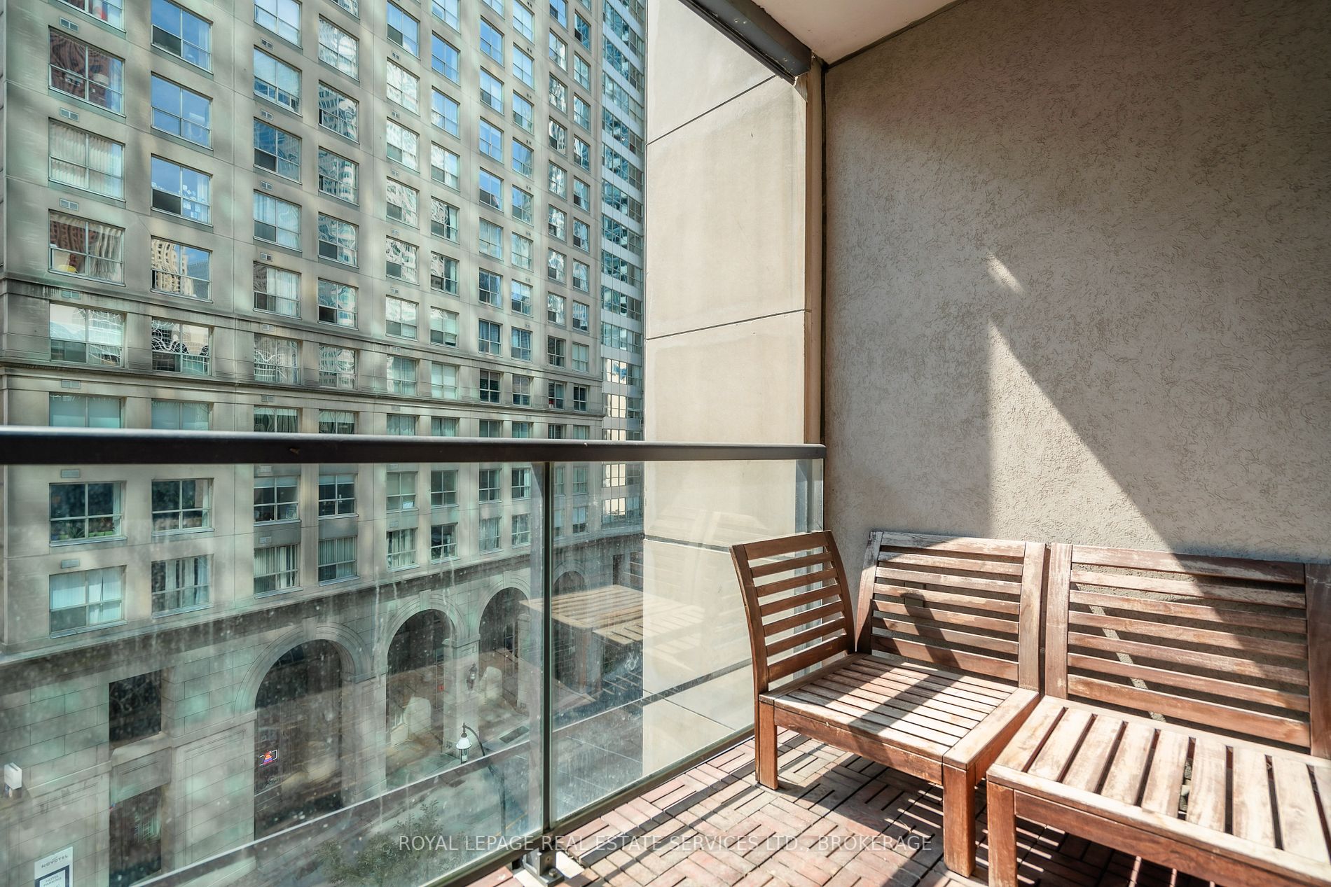 1 Scott St, #503