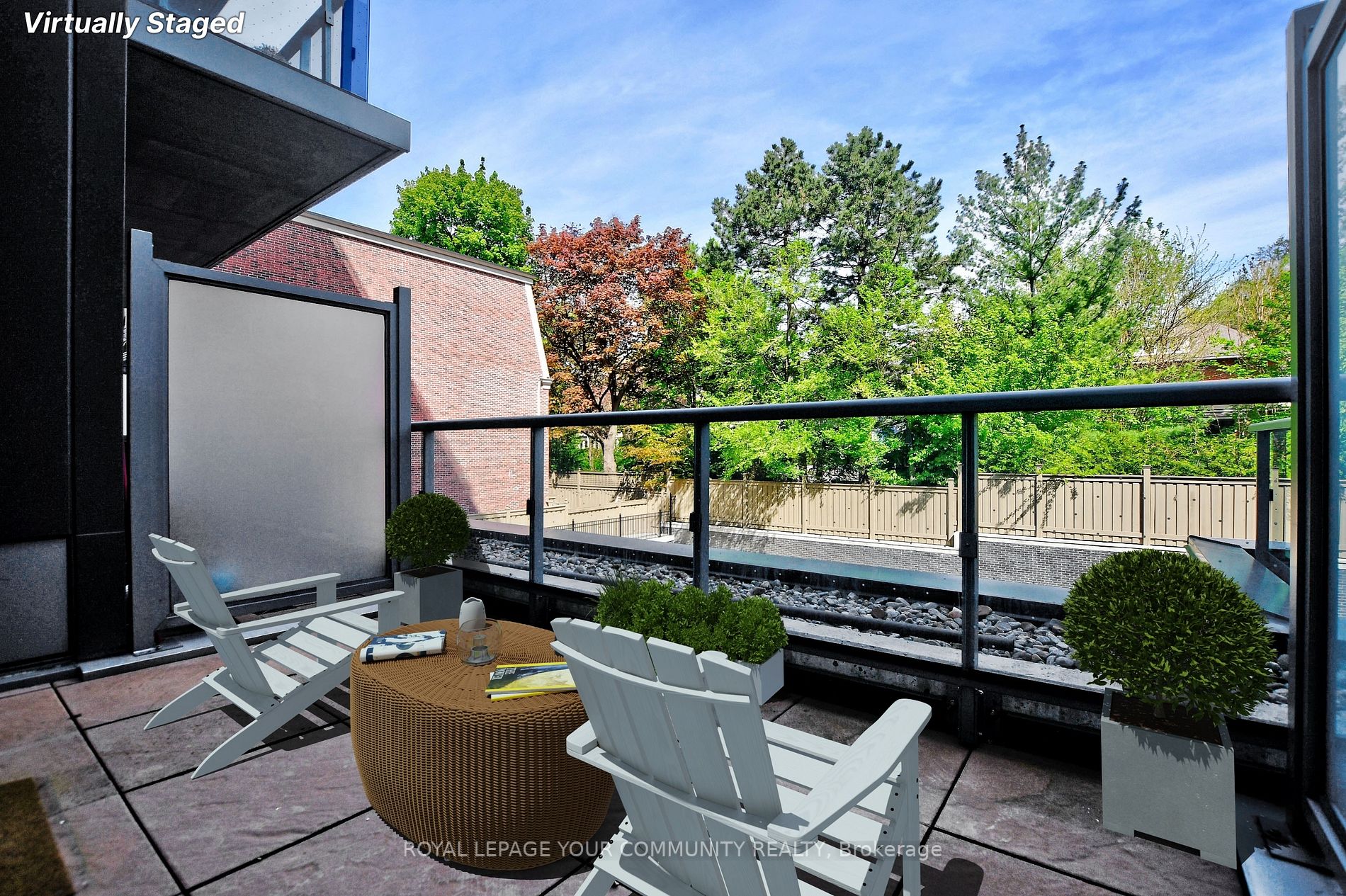 6 Parkwood Ave, #206
