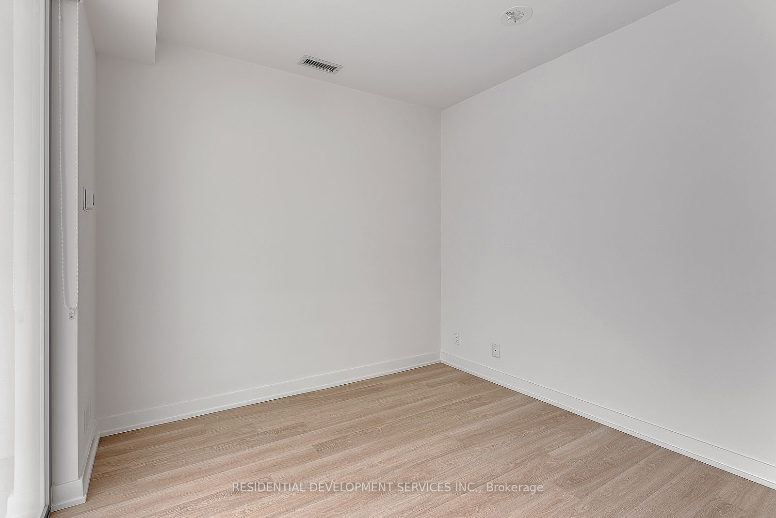 30 Tretti Way, #1001