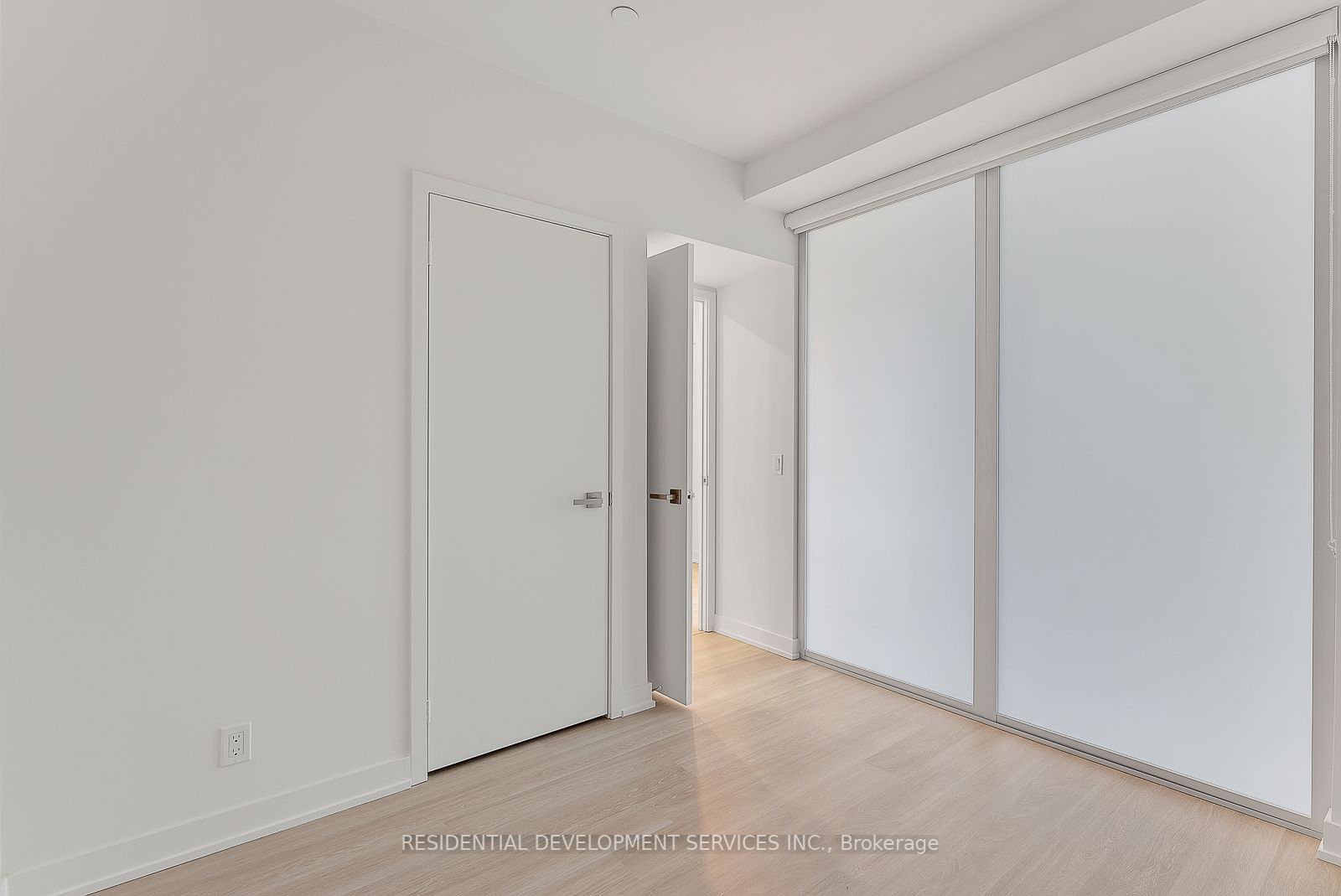 30 Tretti Way, #1001