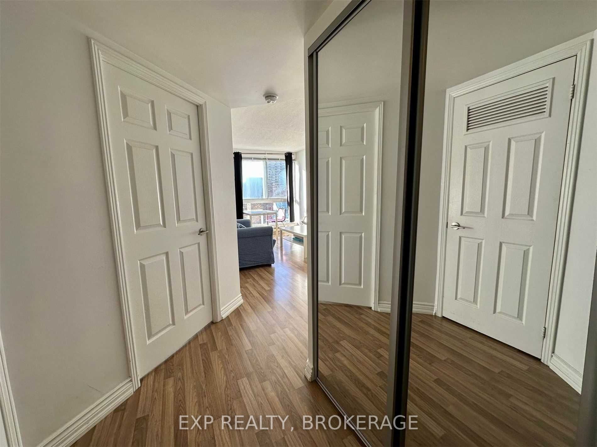 7 Broadway Ave, #604