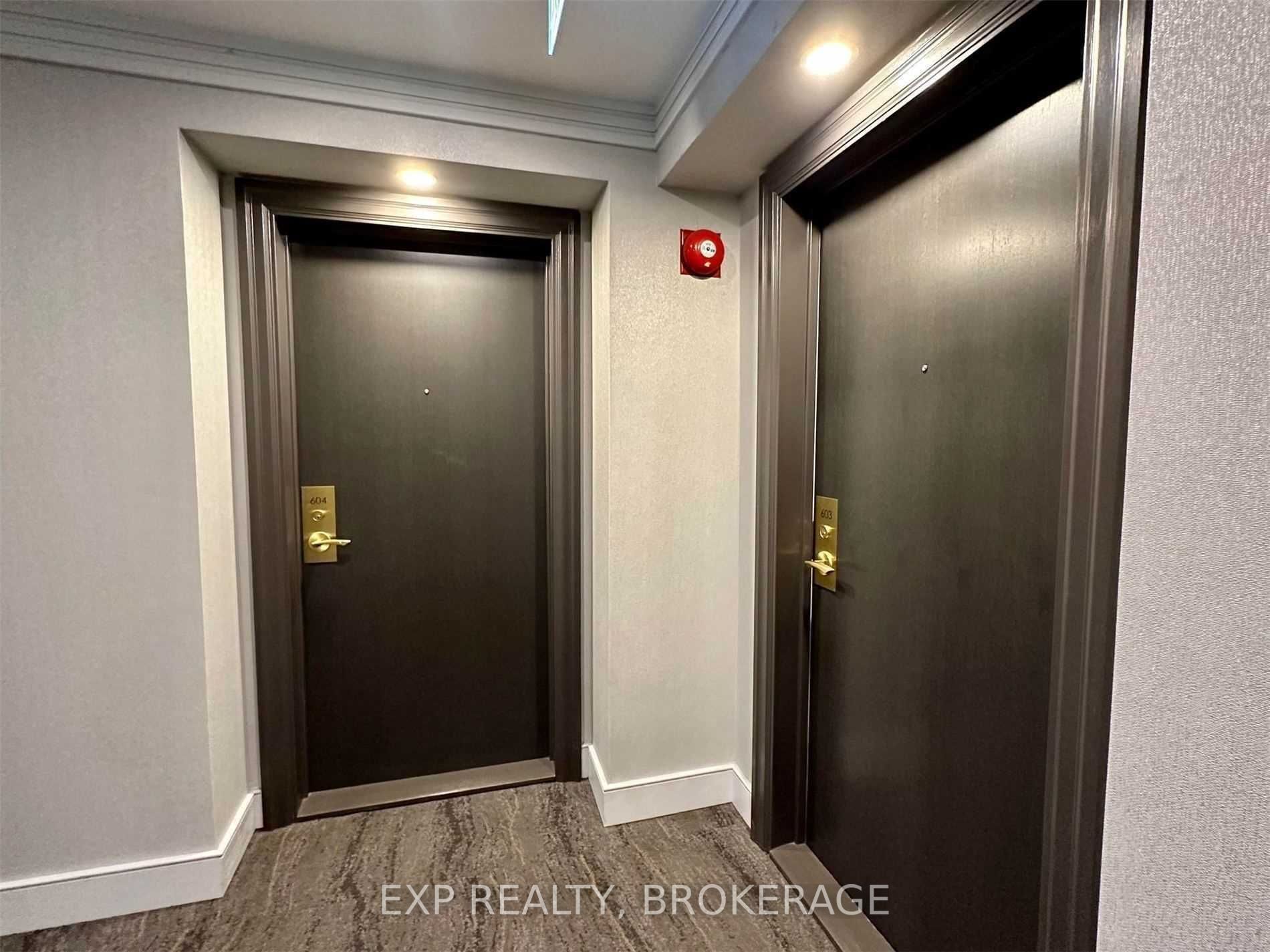 7 Broadway Ave, #604
