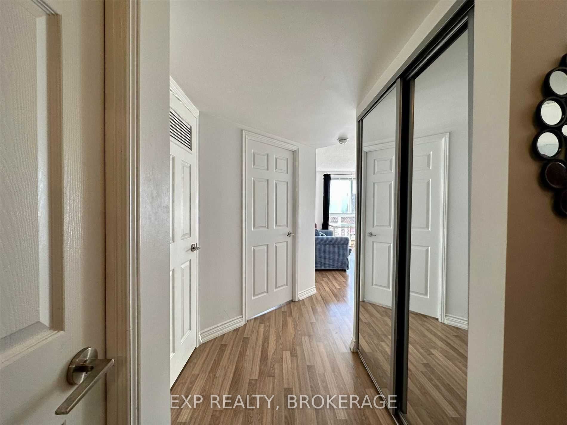 7 Broadway Ave, #604