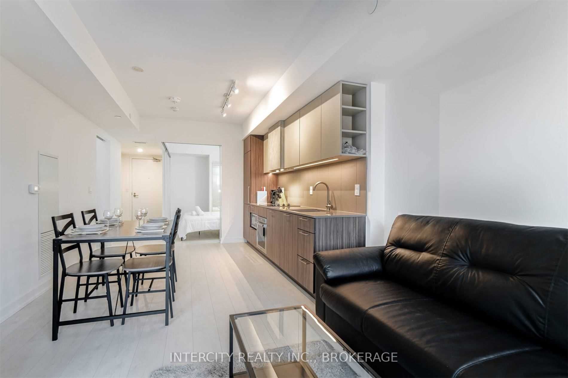 19 Western Battery Rd, #2709