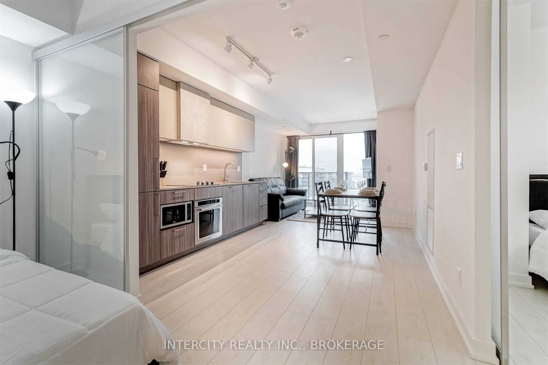 19 Western Battery Rd, #2709