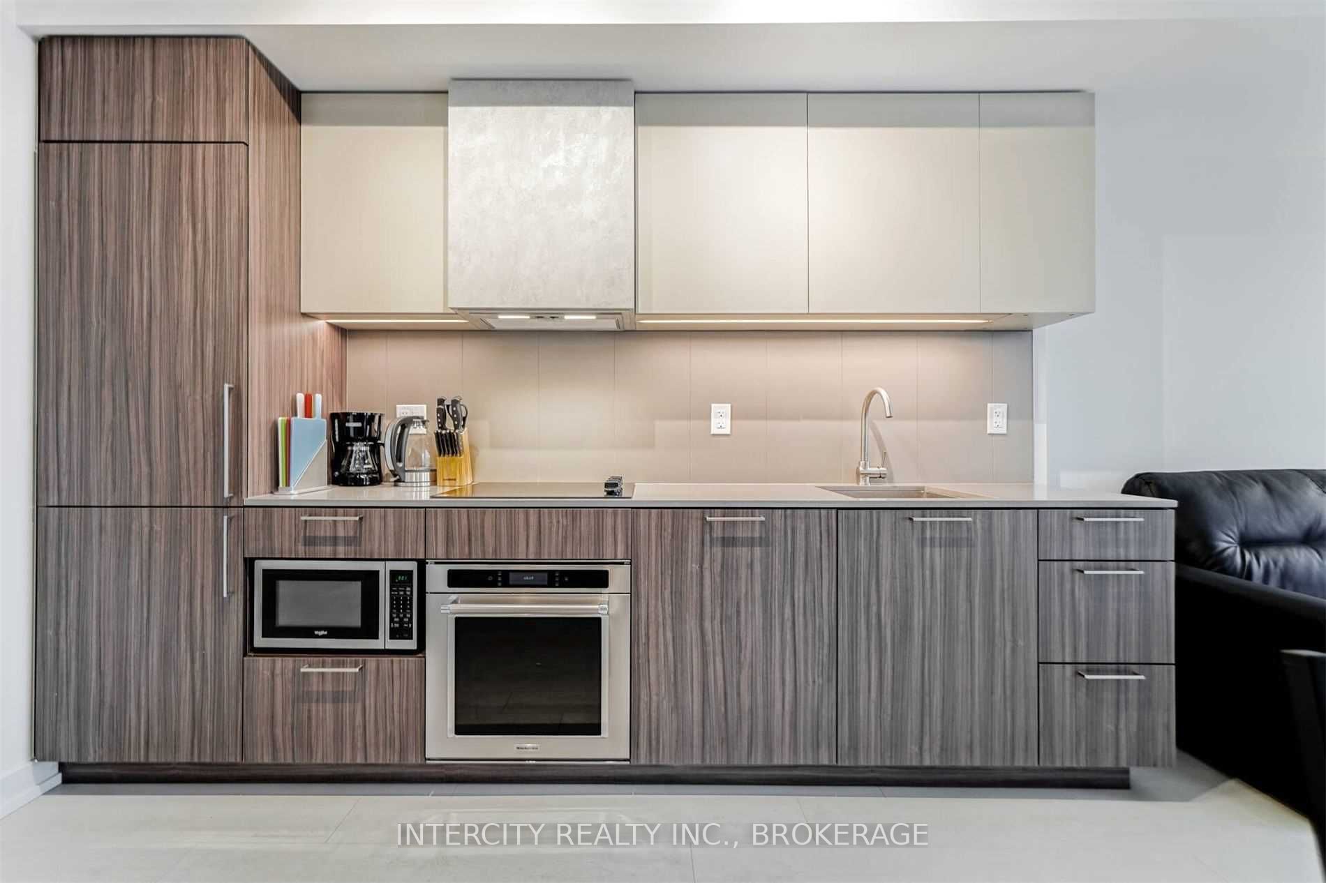 19 Western Battery Rd, #2709