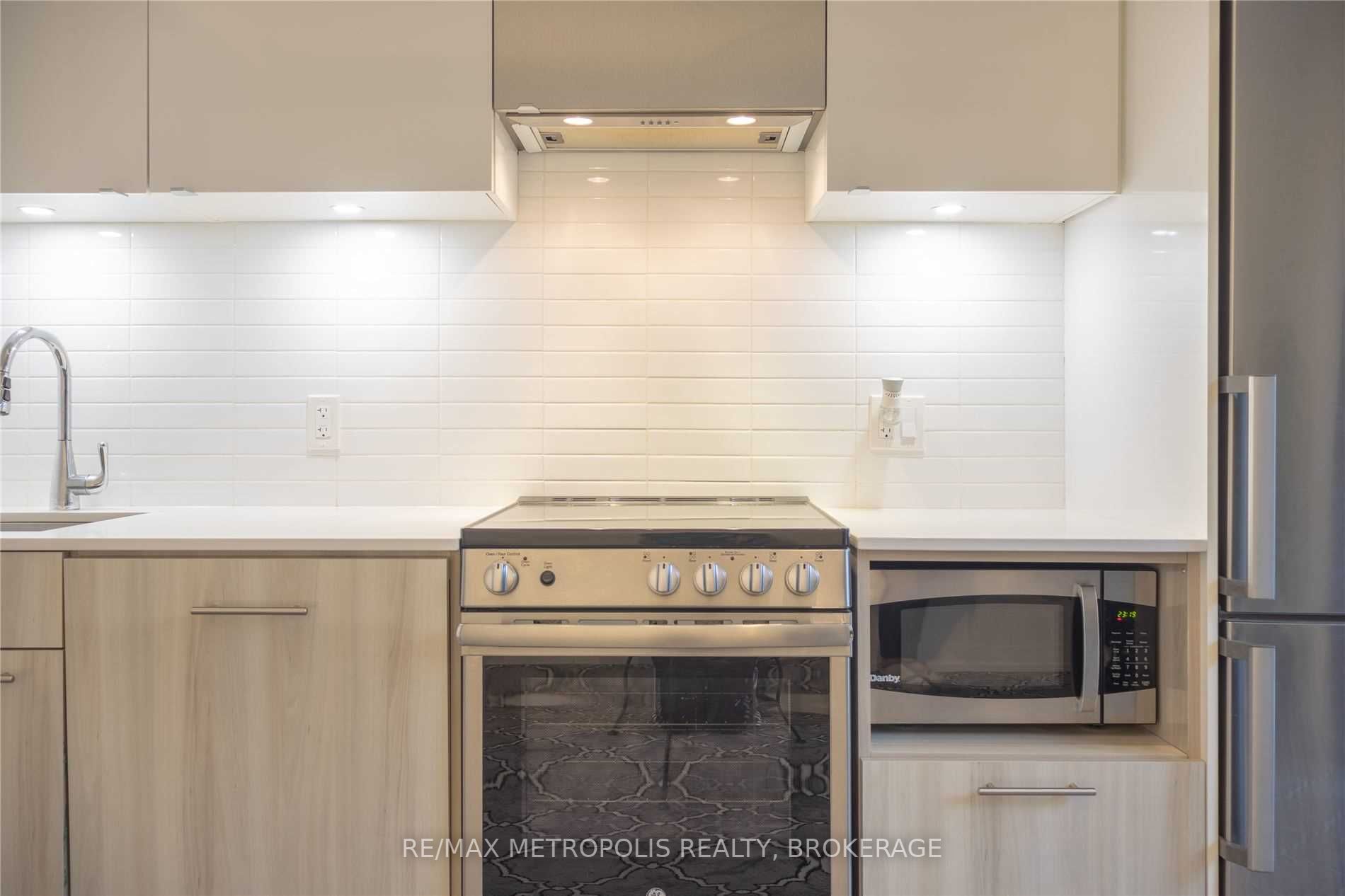 251 Jarvis Street, #420