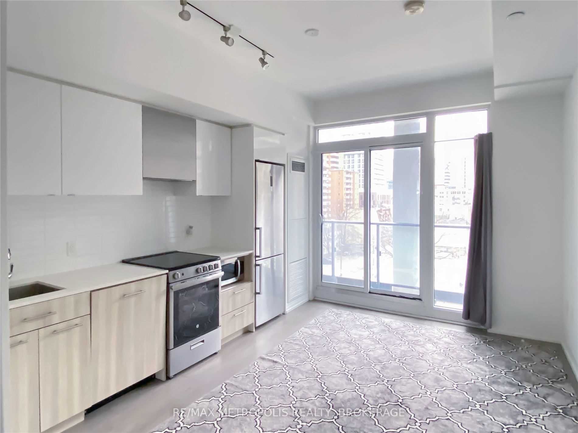 251 Jarvis Street, #420