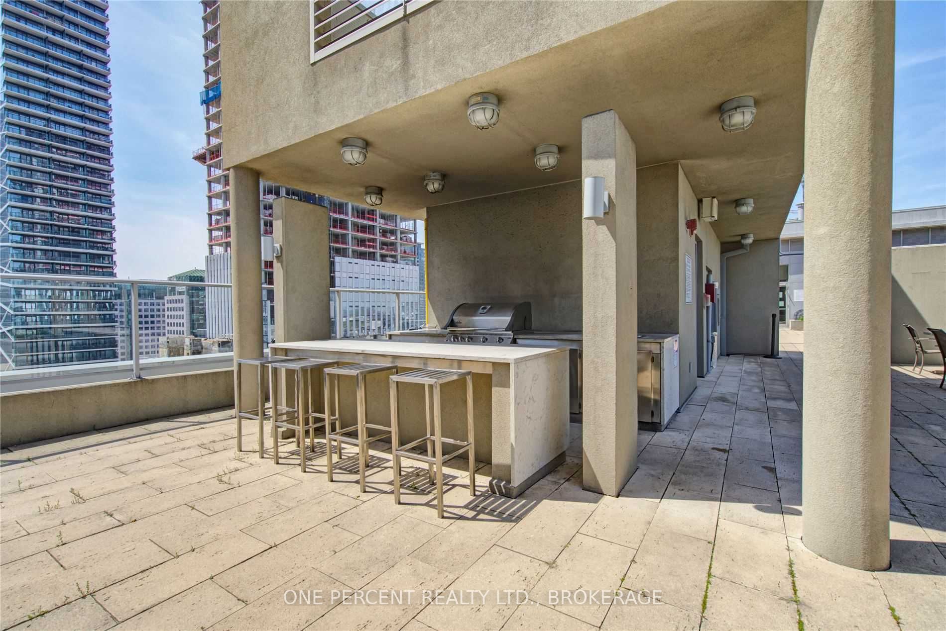21 Nelson St, #516