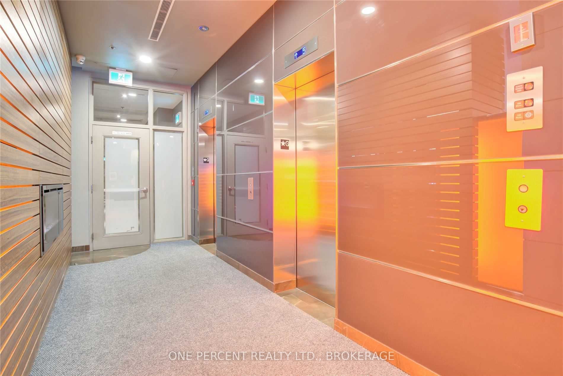 21 Nelson St, #516