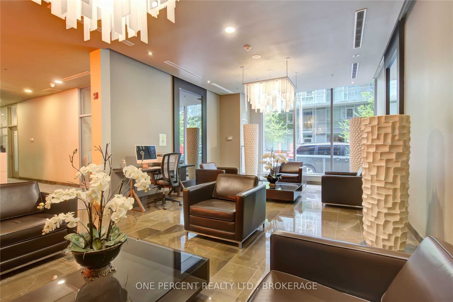 21 Nelson St, #516