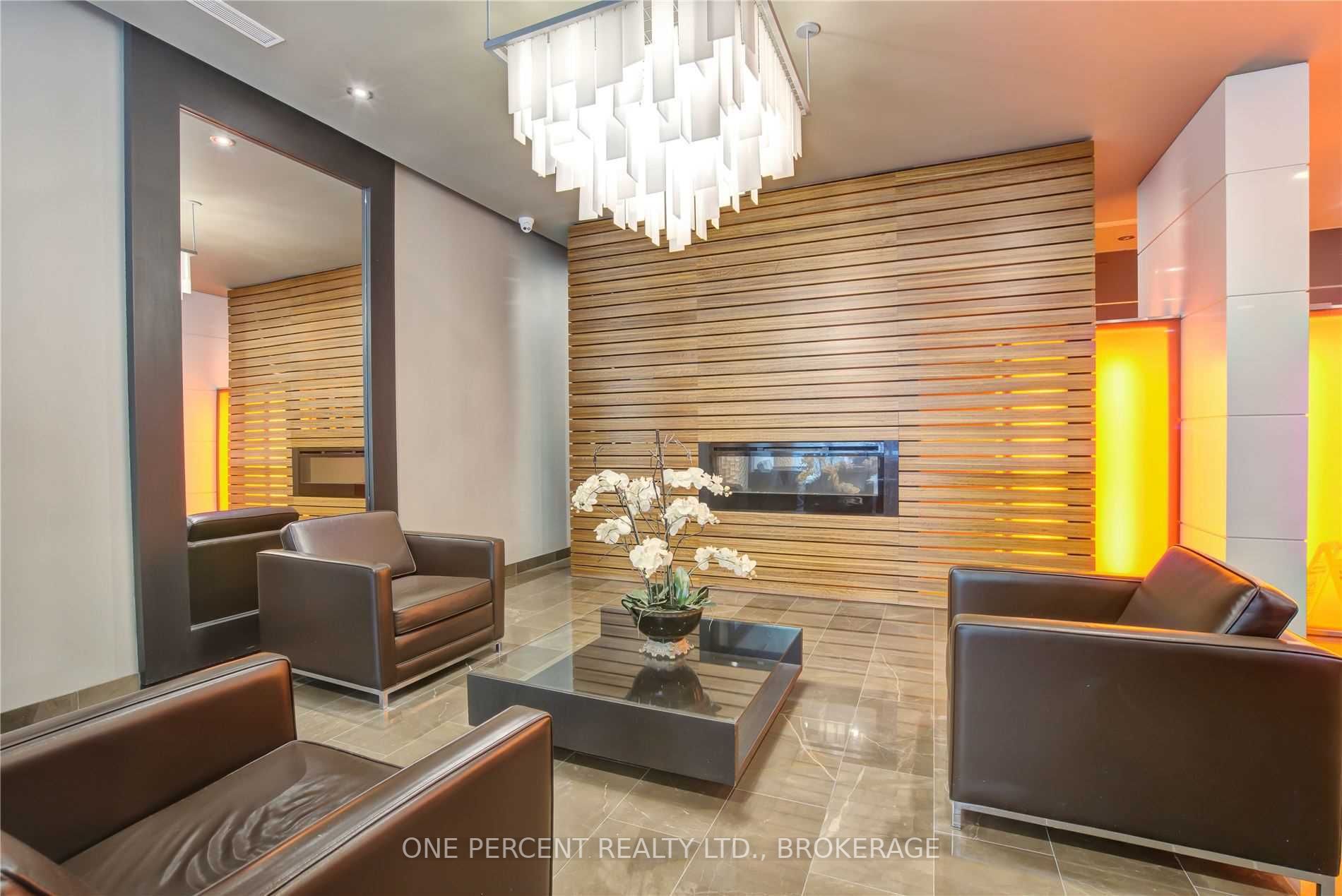 21 Nelson St, #516
