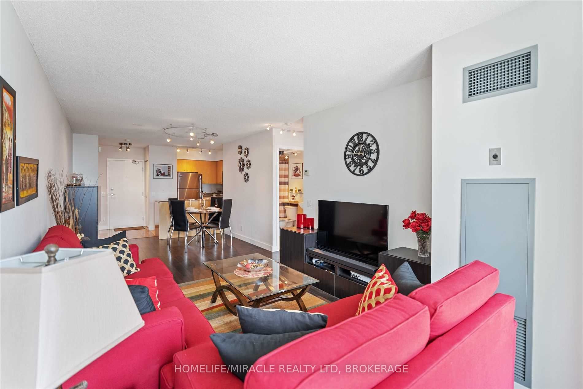 361 Front St W, #2506