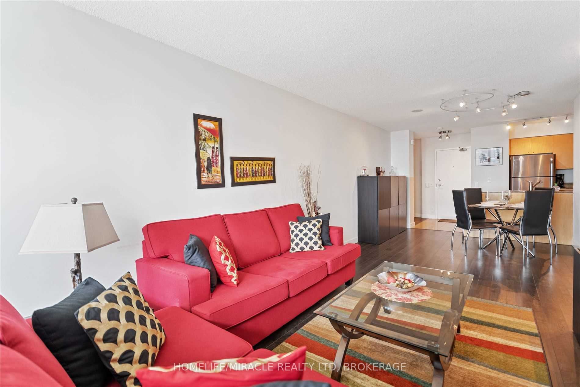 361 Front St W, #2506