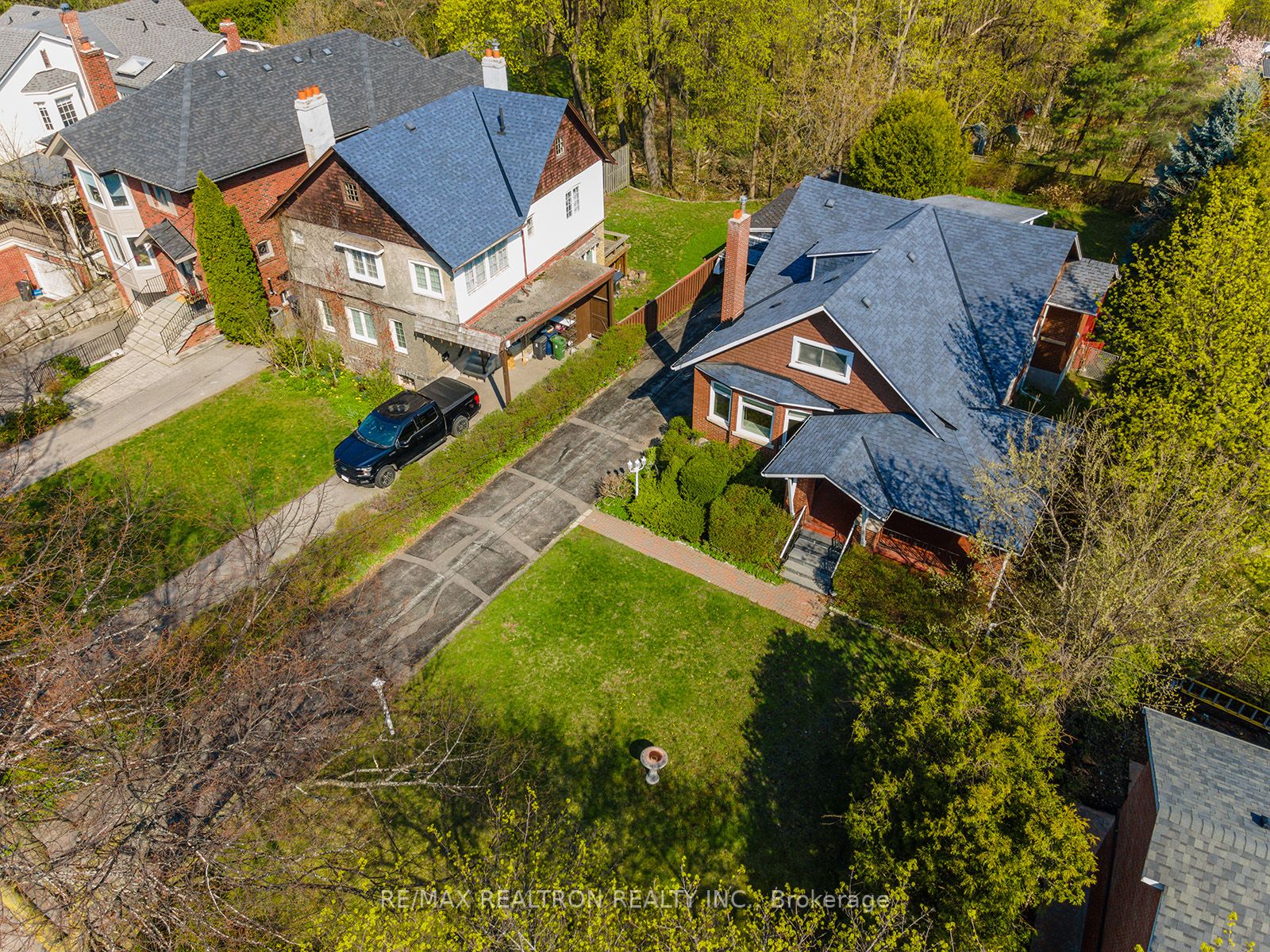 178 Blythwood Rd