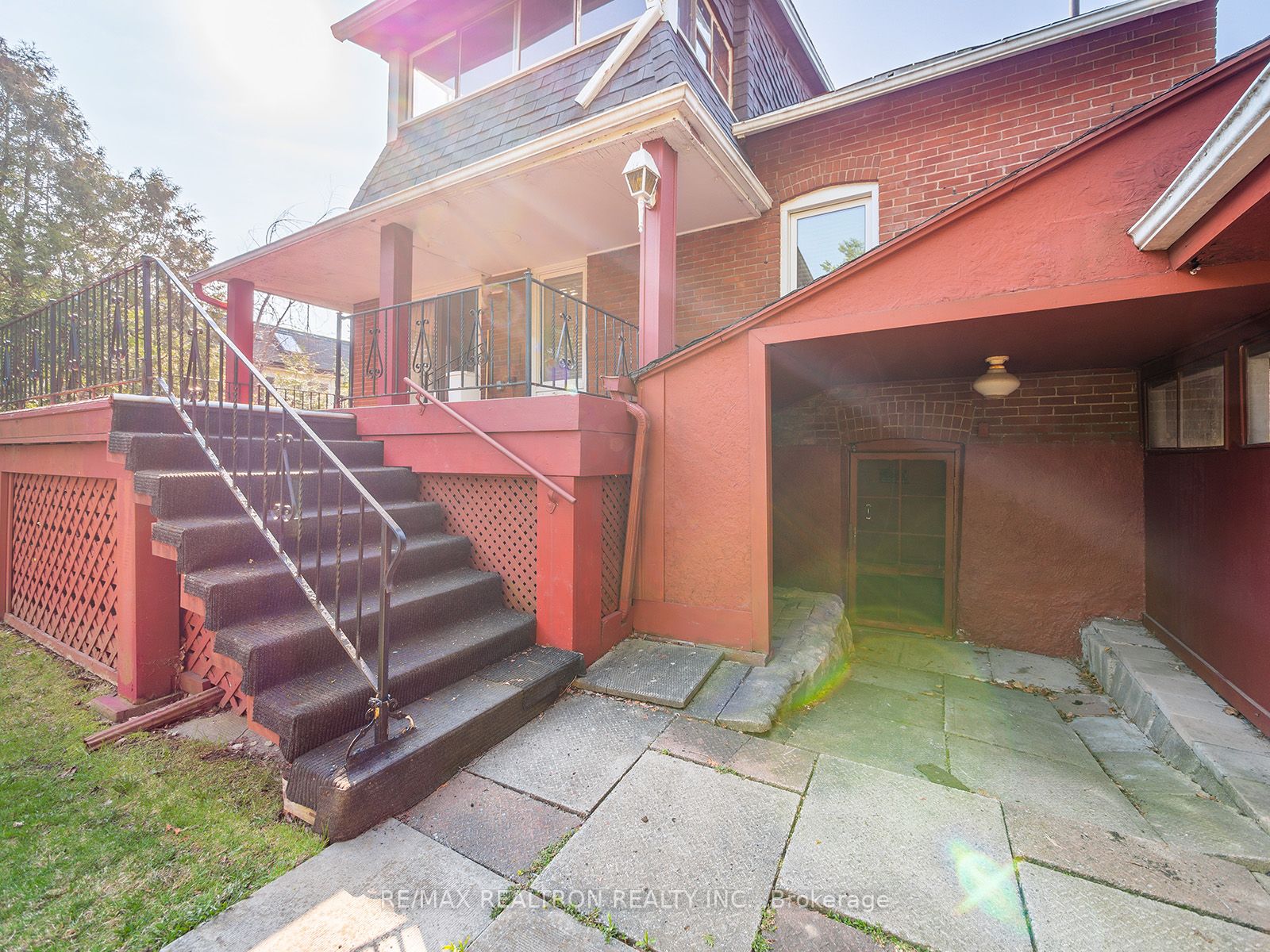 178 Blythwood Rd