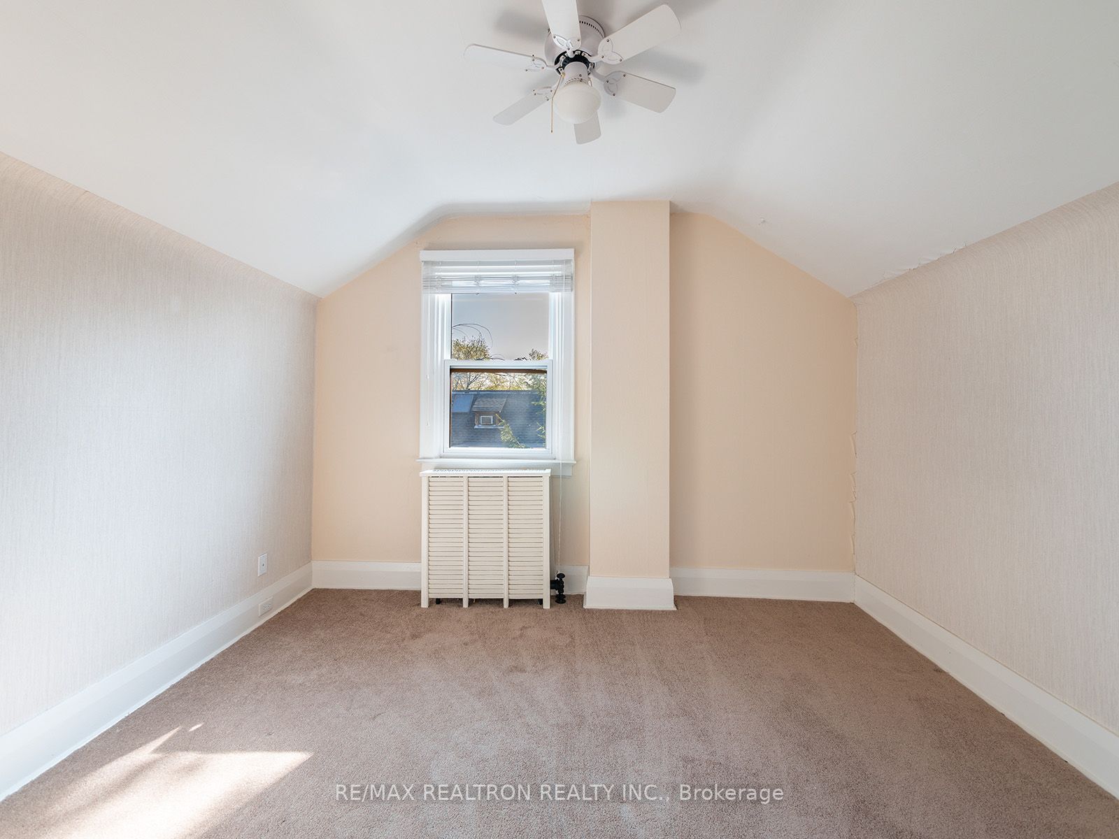 178 Blythwood Rd