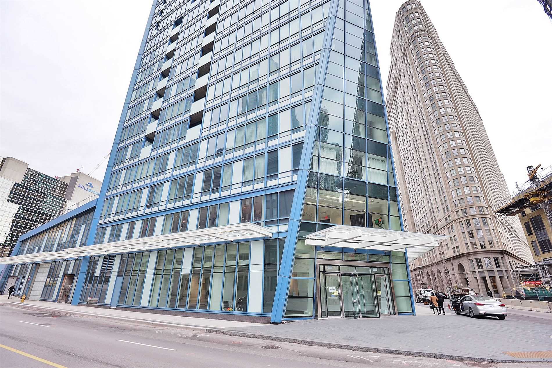 8 The Esplanade St, #506