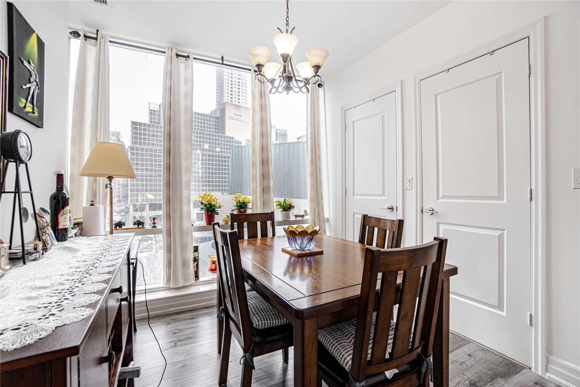 8 The Esplanade St, #506