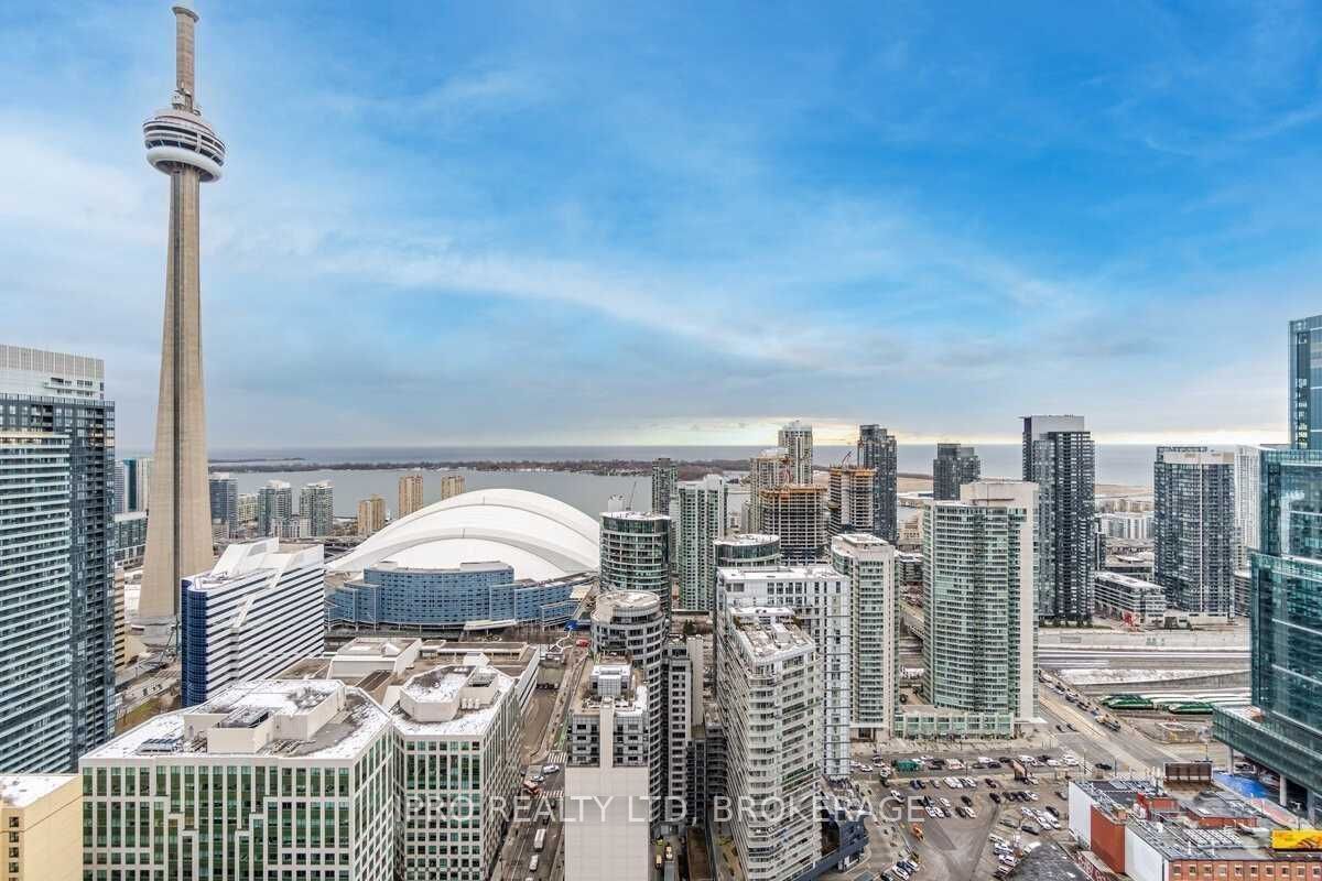88 Blue Jays Way, #4105