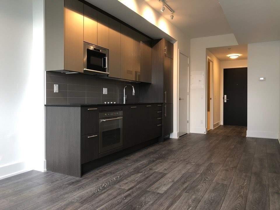 403 Church St, #2306