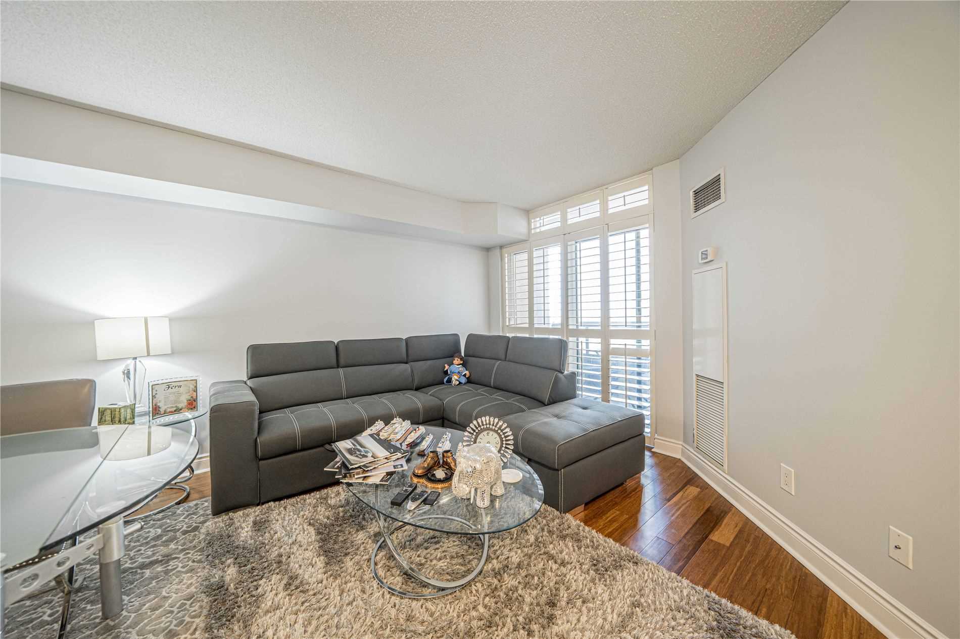 5 Northtown Way #1109