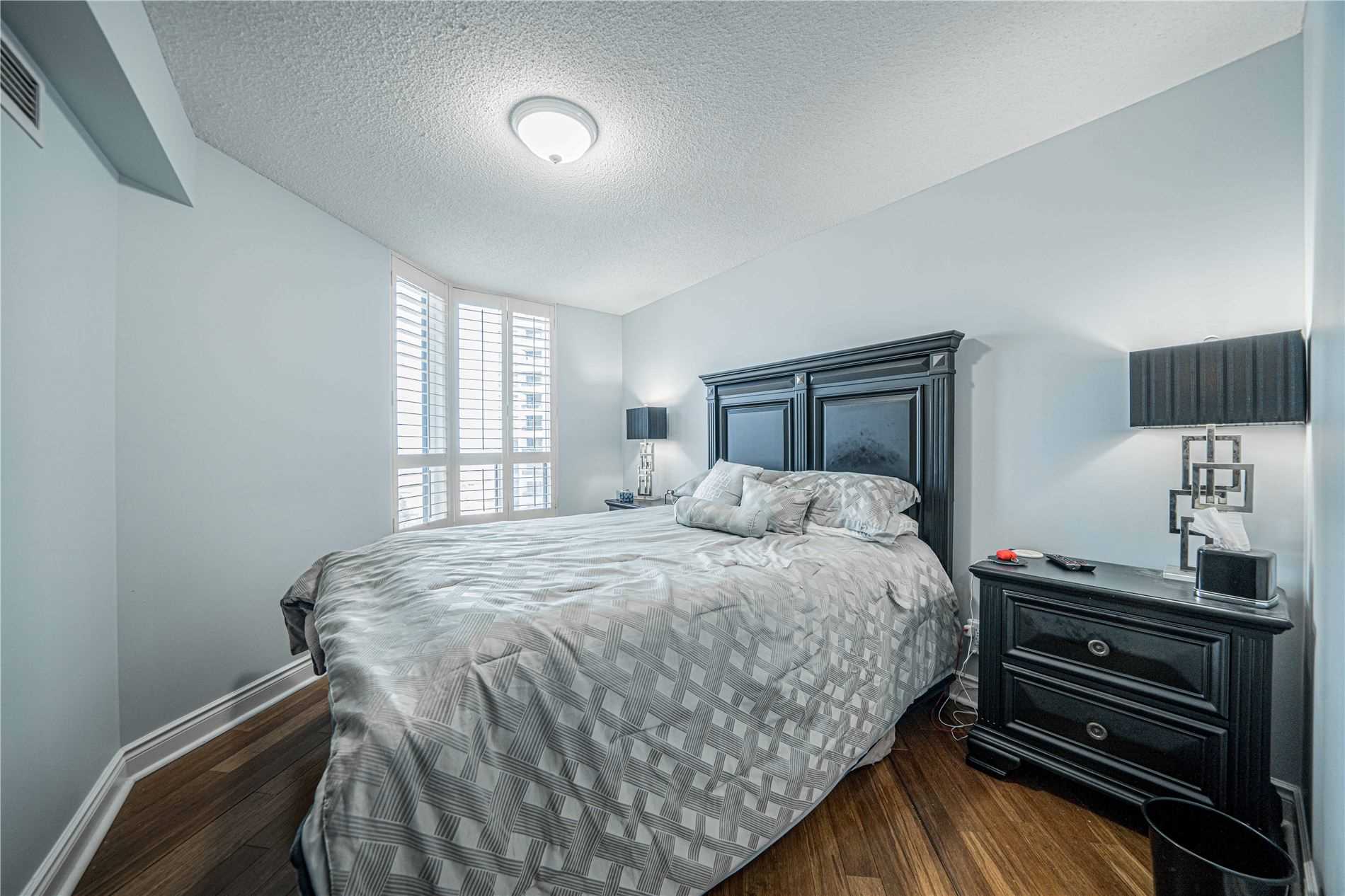 5 Northtown Way #1109