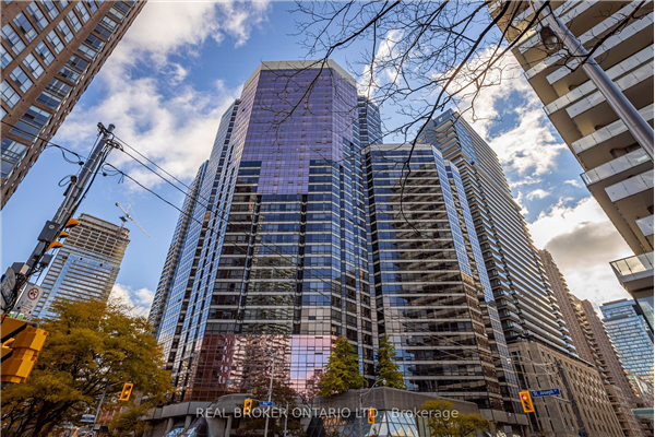 1001 Bay St, Toronto