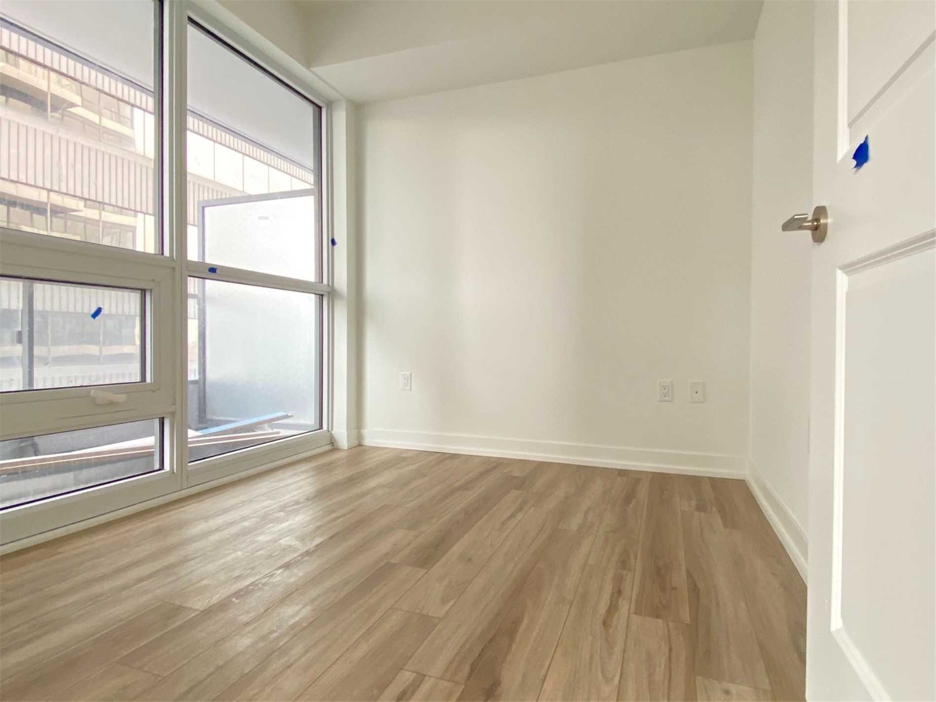 395 Bloor Street E #1702