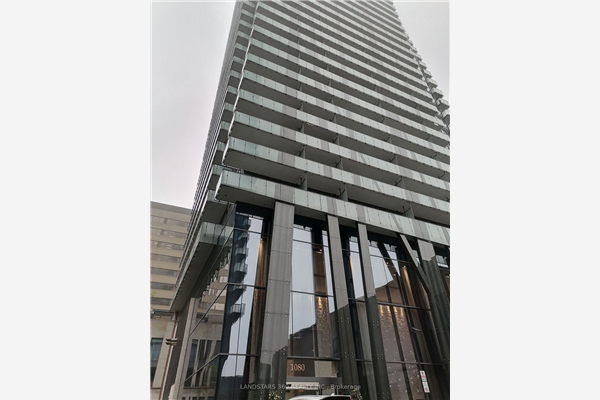 1080 Bay St W, Toronto