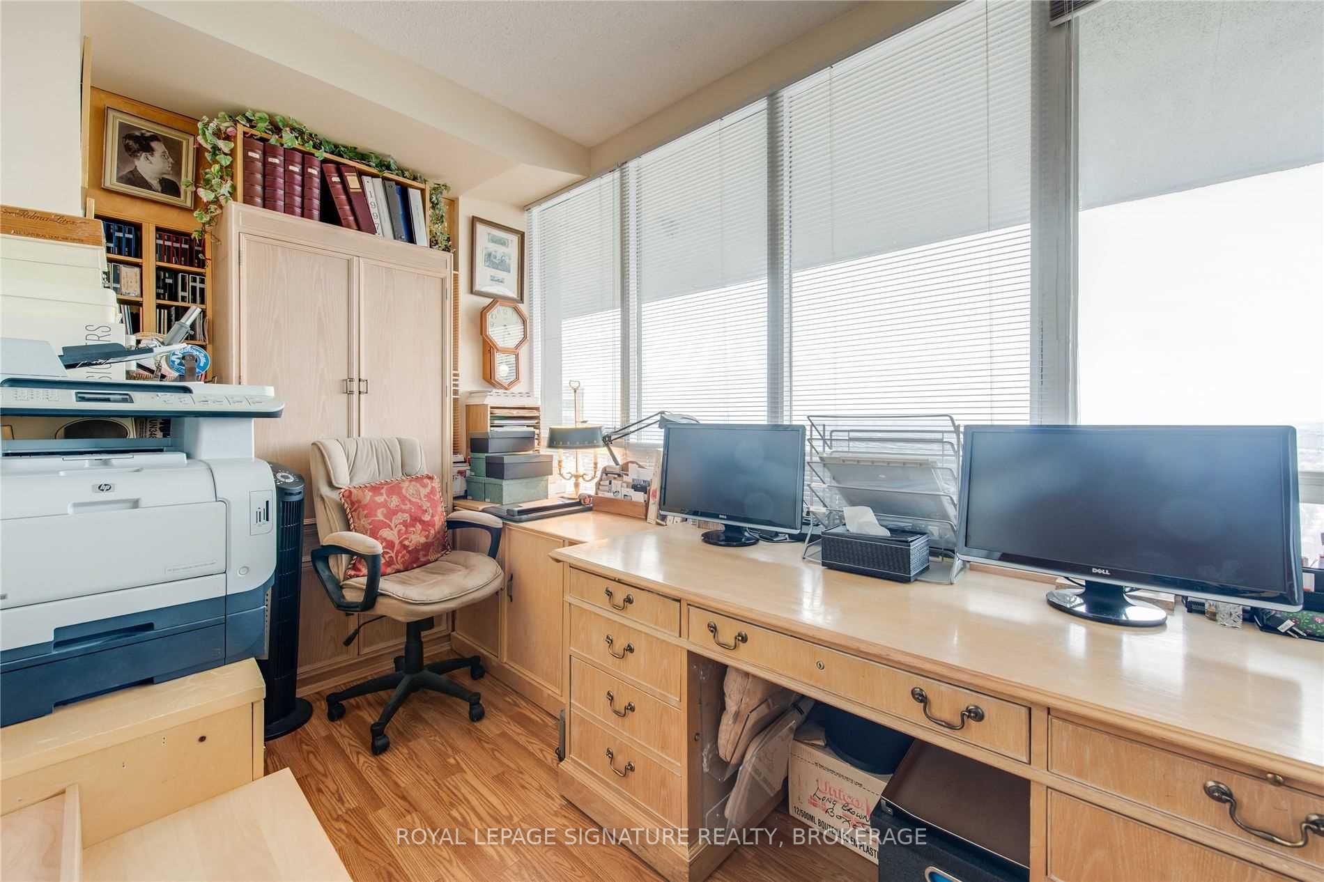 65 Skymark Dr, #2901