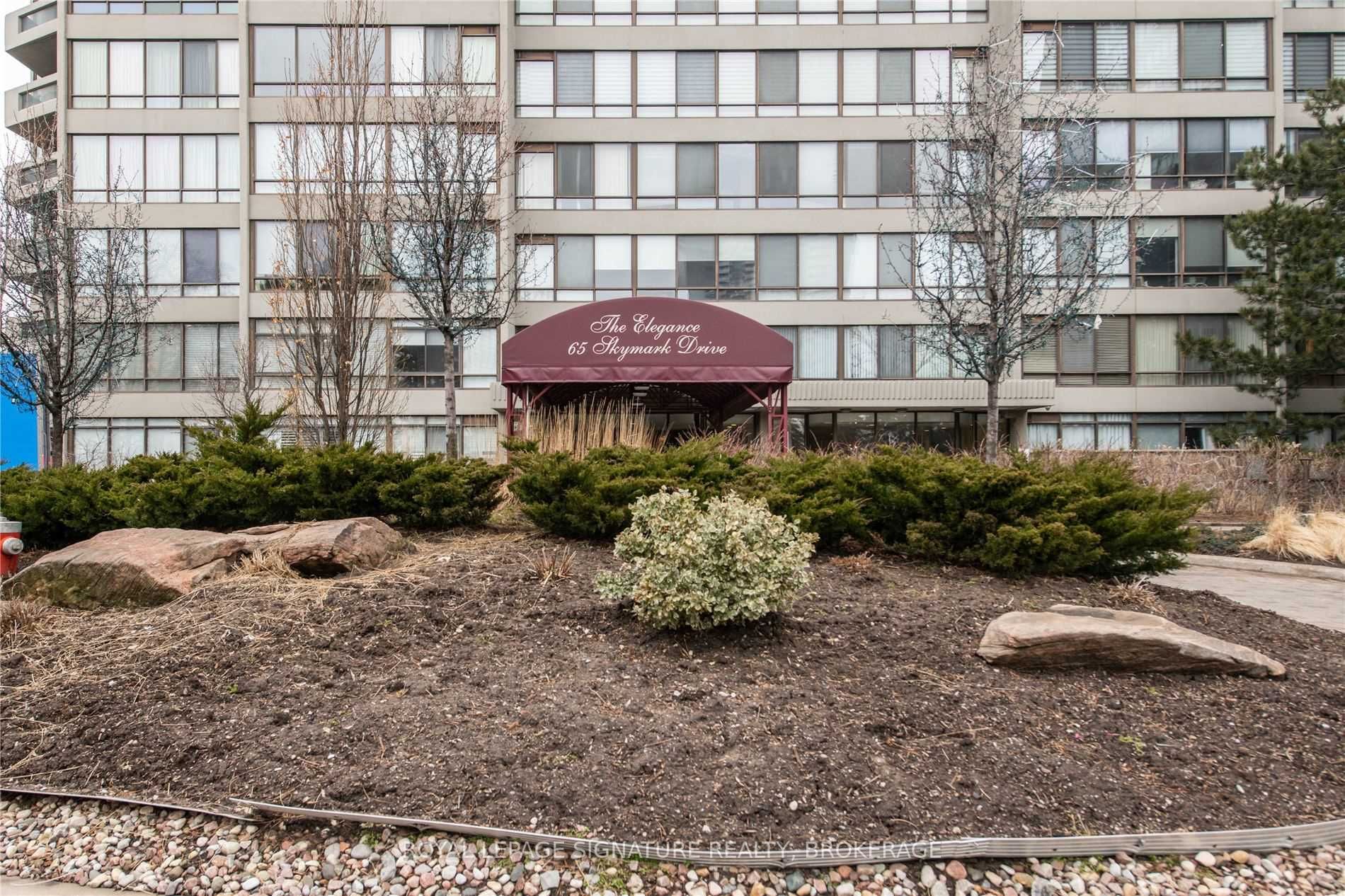65 Skymark Dr, #2901