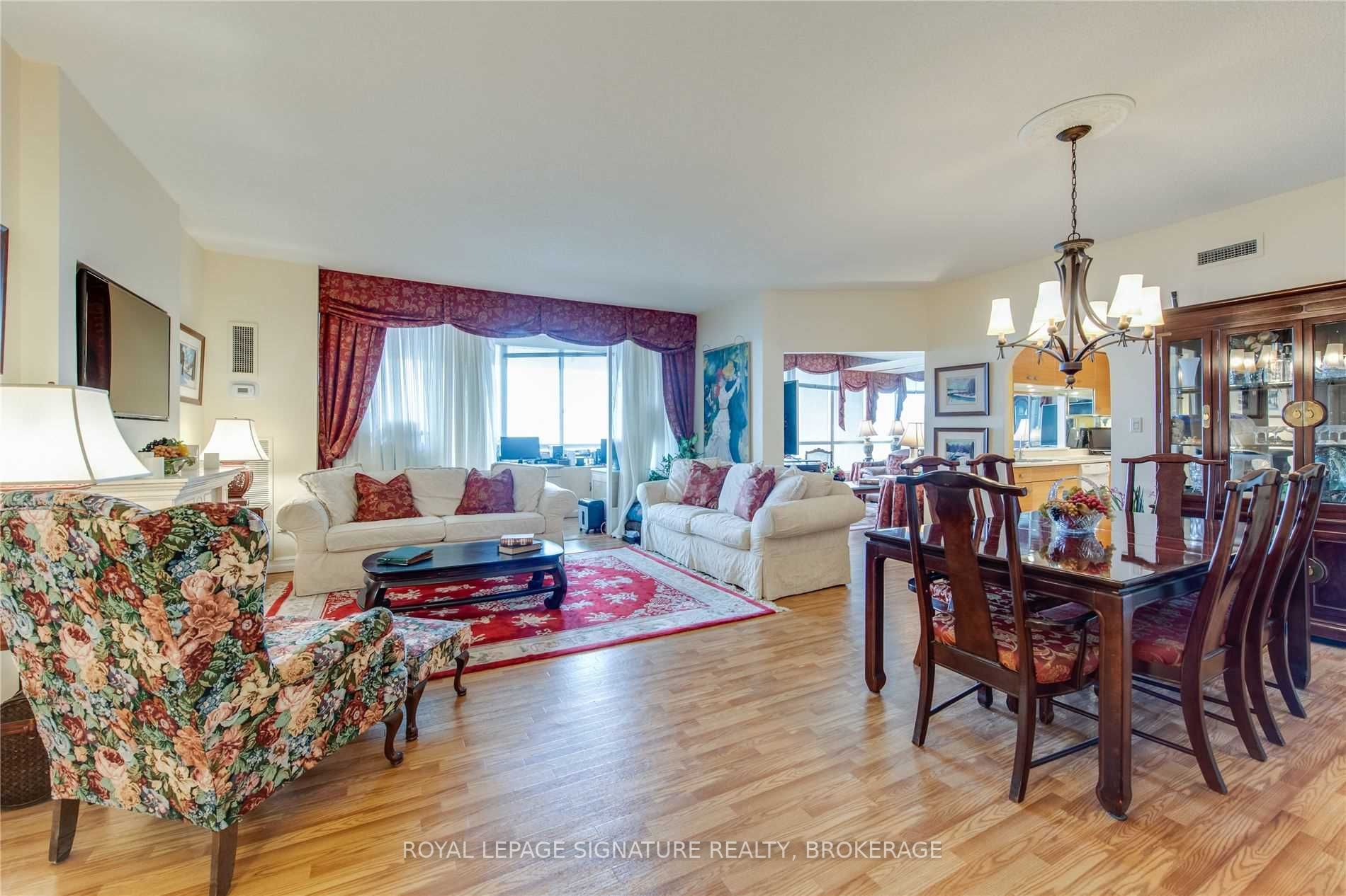 65 Skymark Dr, #2901