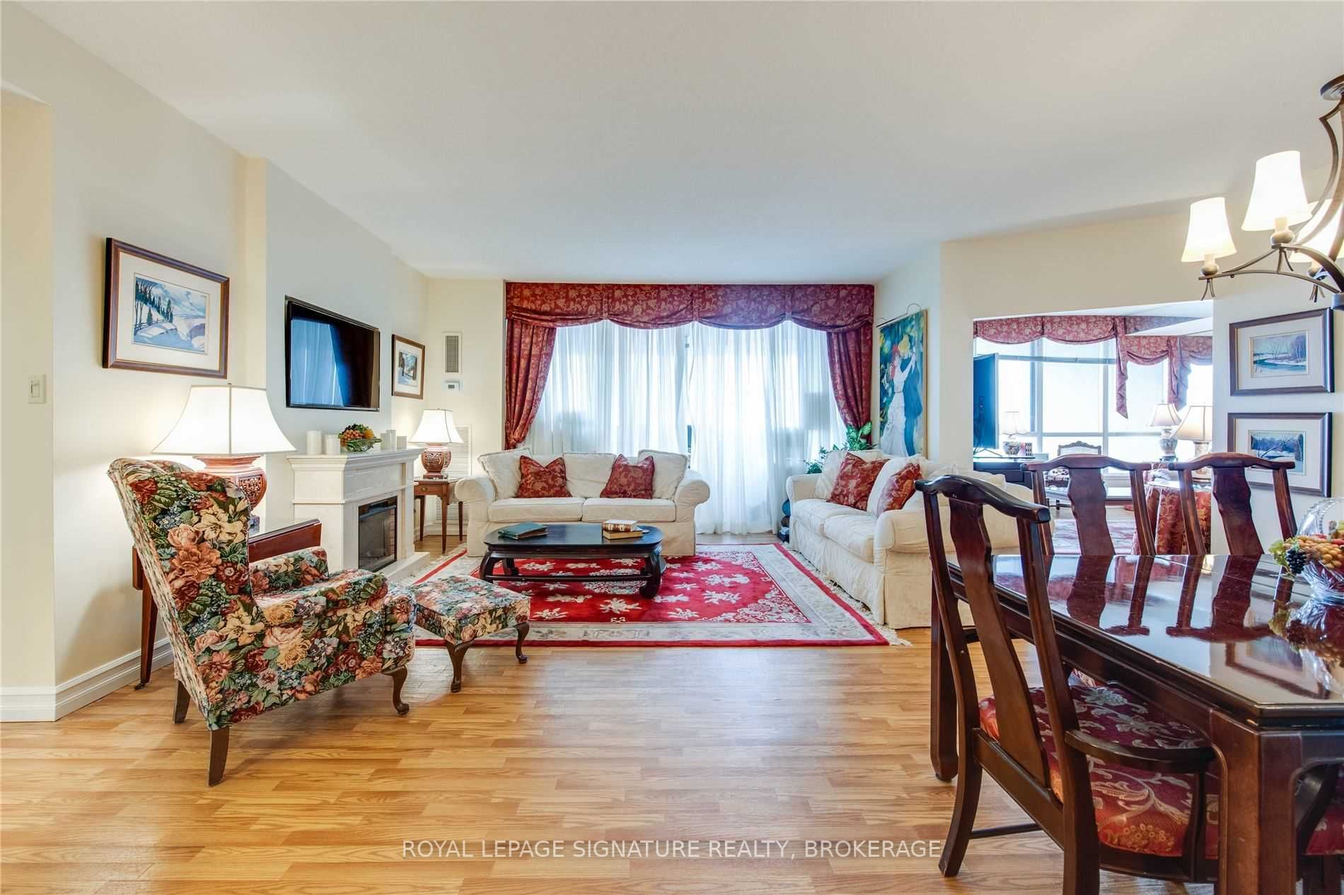 65 Skymark Dr, #2901