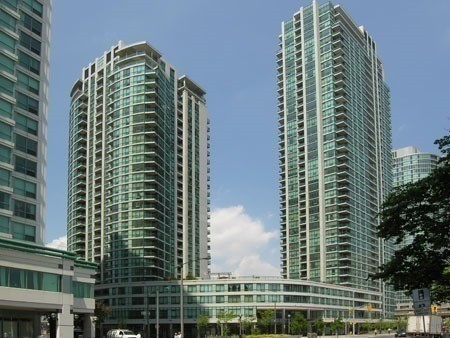 16 Yonge St, #1508