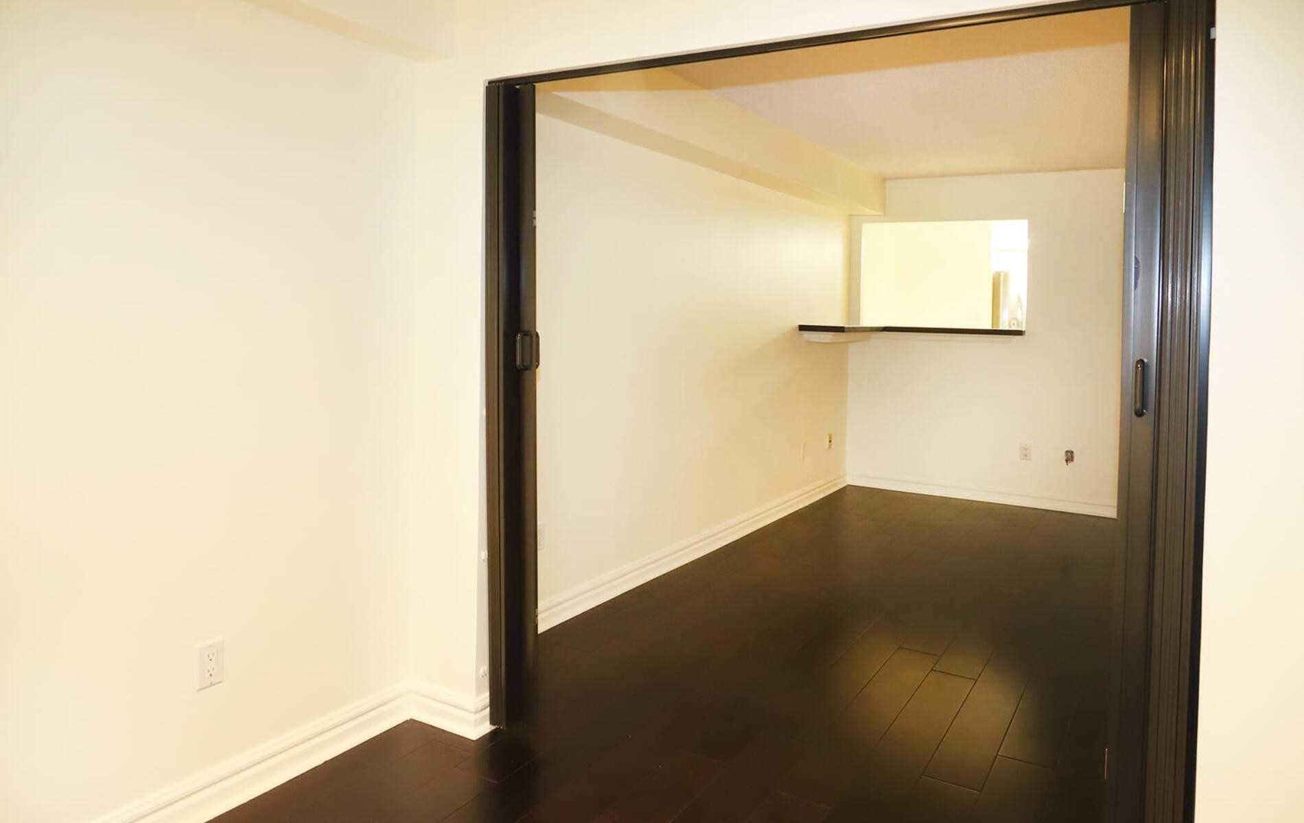 33 University Ave, #1508