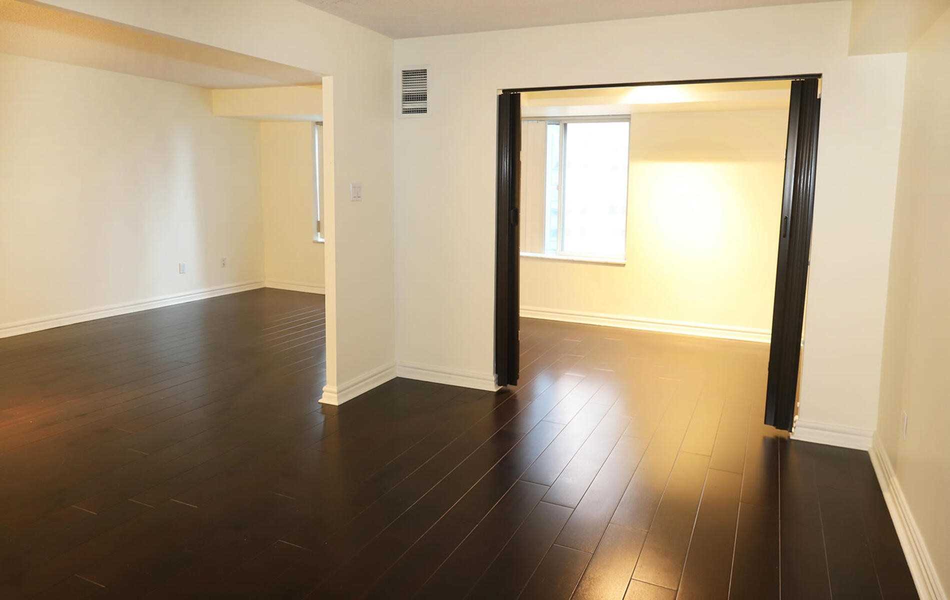 33 University Ave, #1508