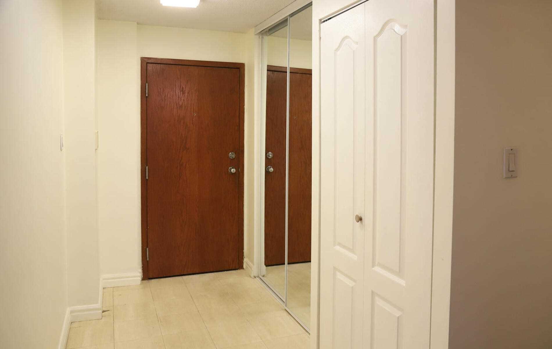 33 University Ave, #1508