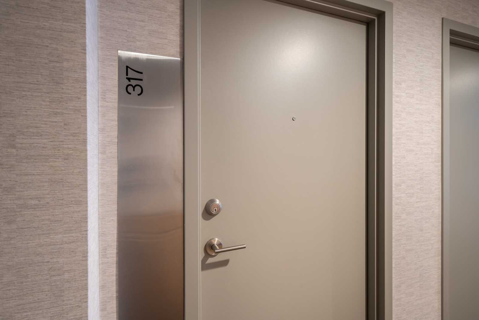 4K Spadina Ave, #317