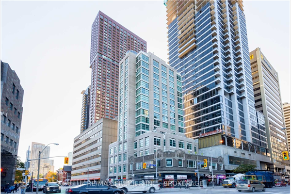 409 Bloor St E, Toronto