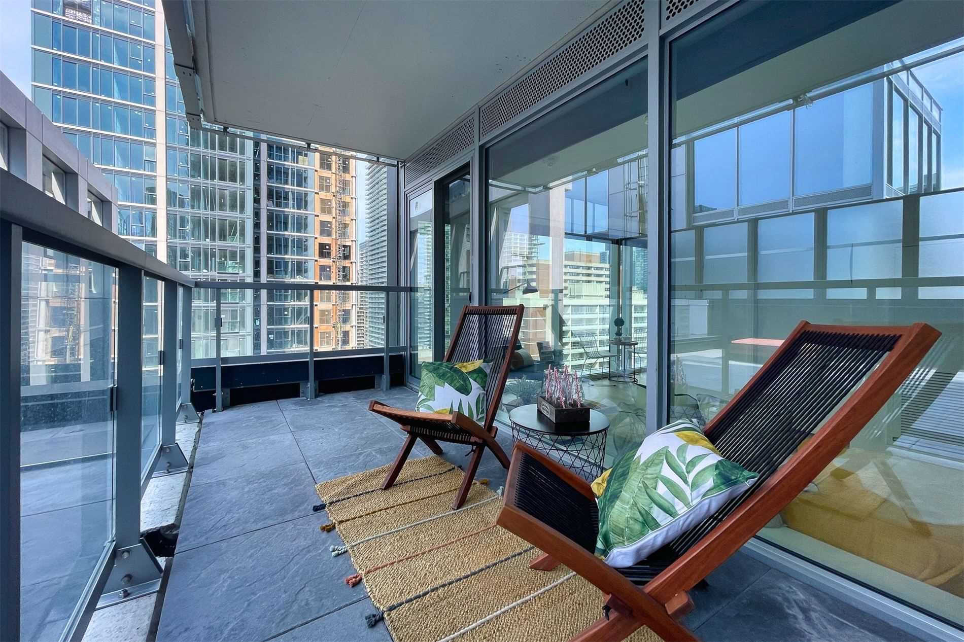 3 Gloucester St, #2201