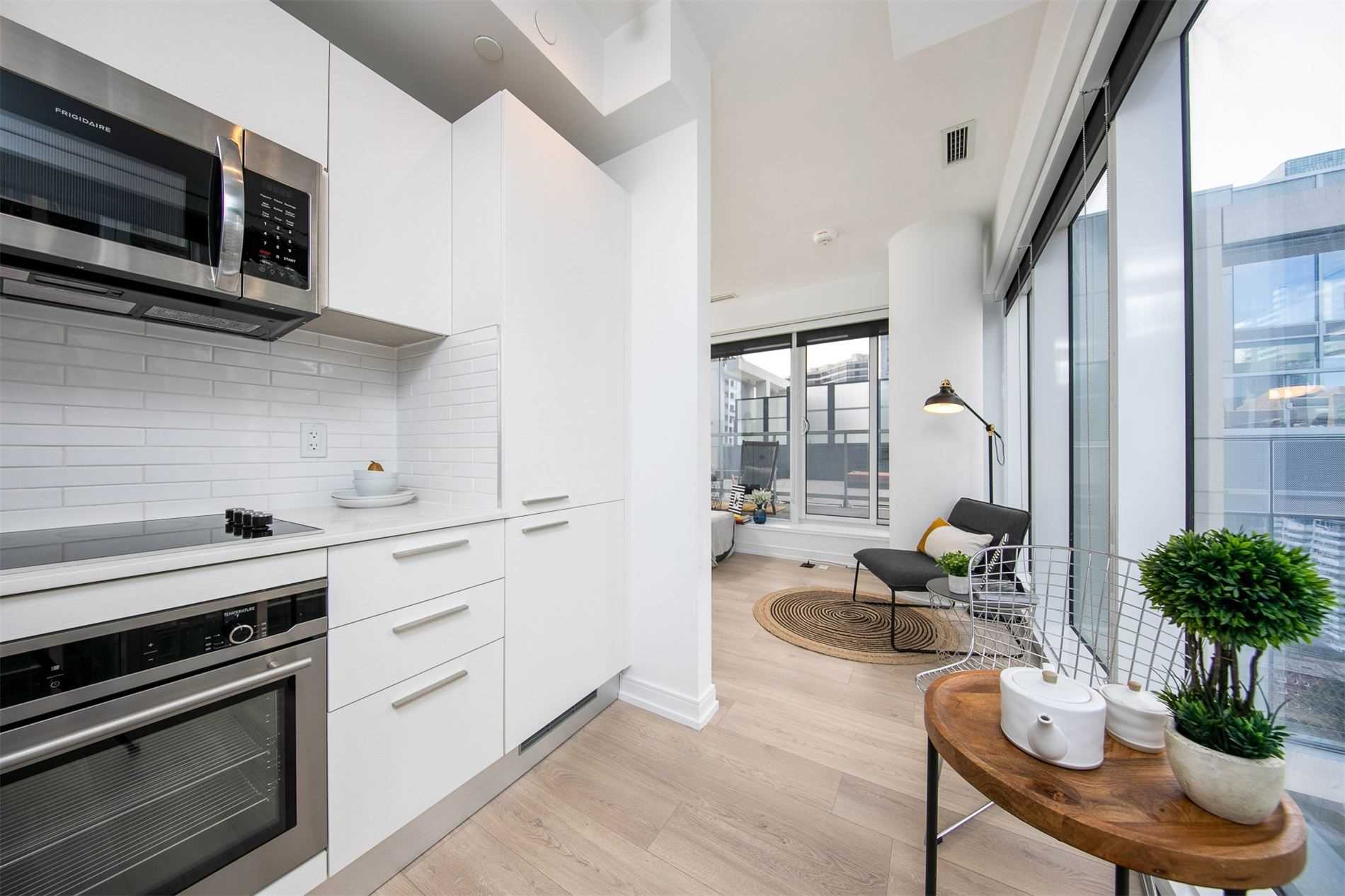 3 Gloucester St, #2201