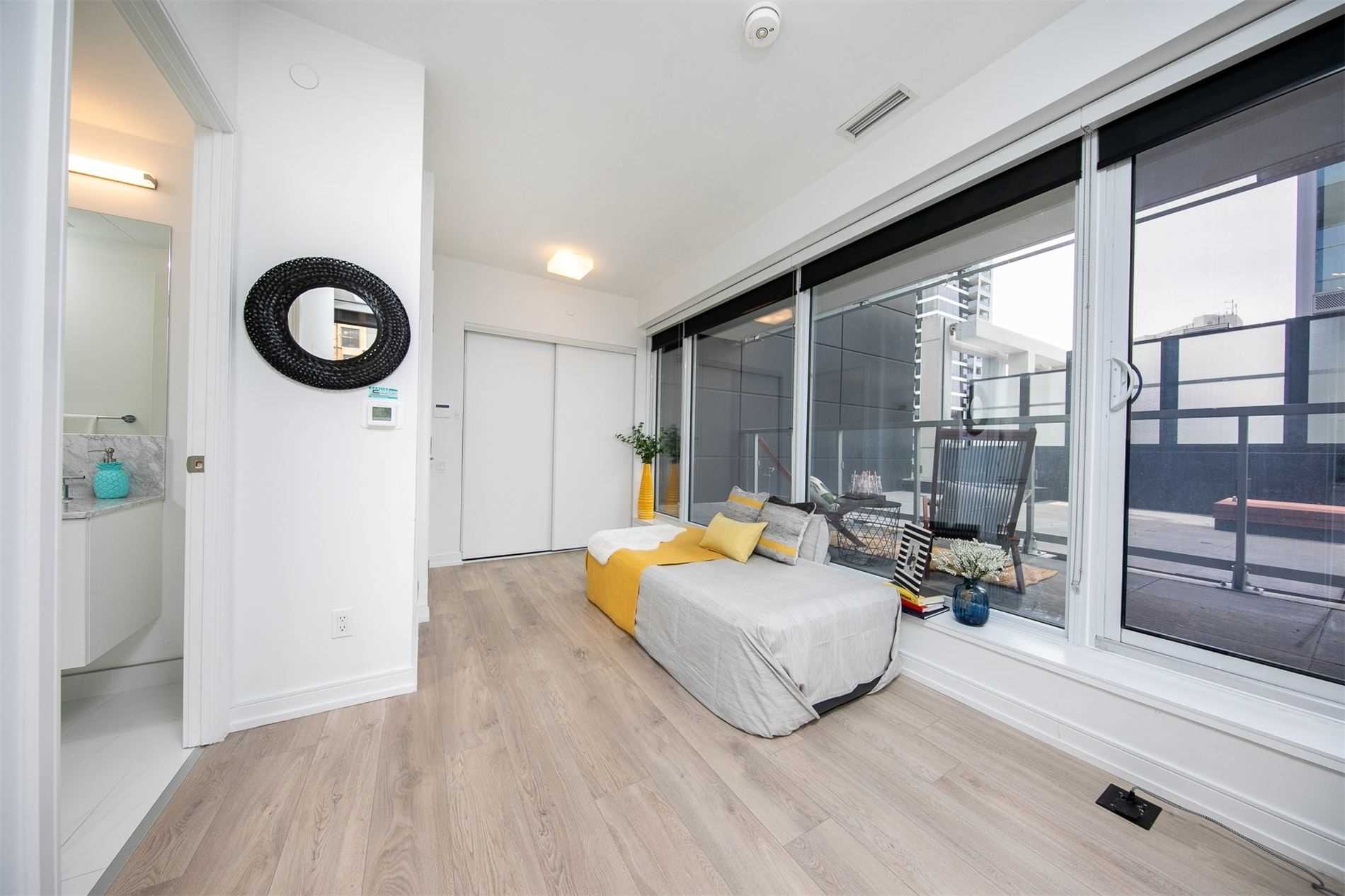 3 Gloucester St, #2201
